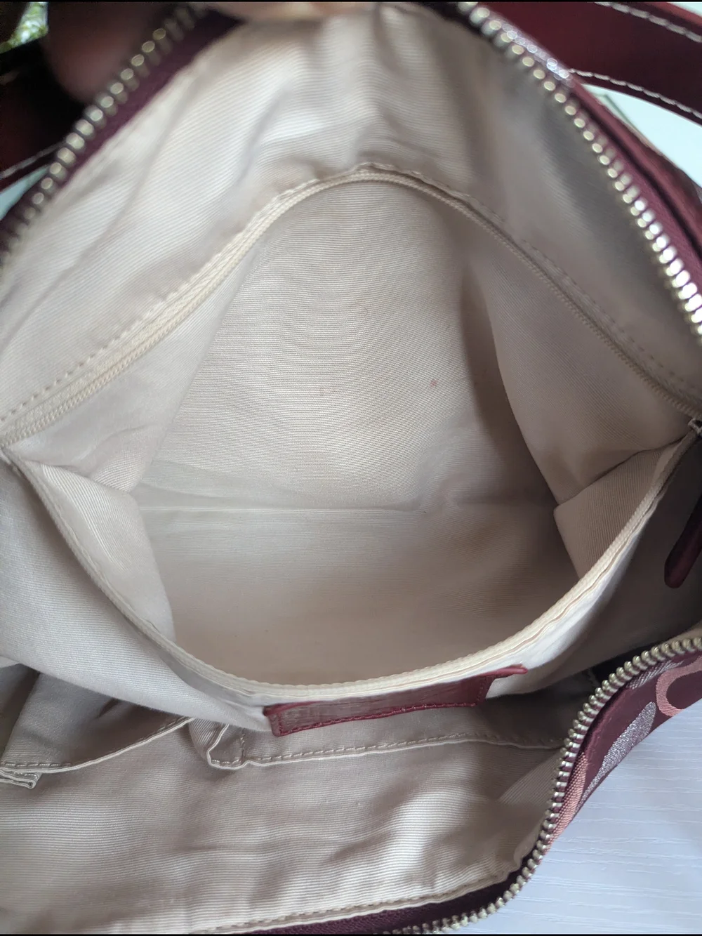 Coach Women's Maroon Signature Hobo Shoulder Bag